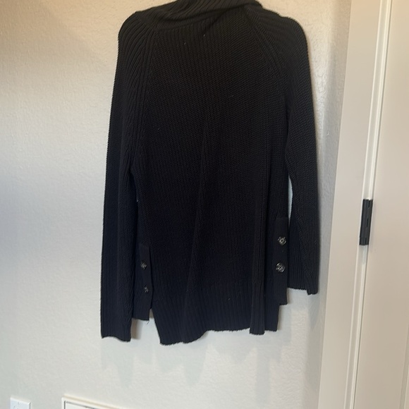 Ugg Selah Turtleneck Black Sweater - Picture 8 of 8